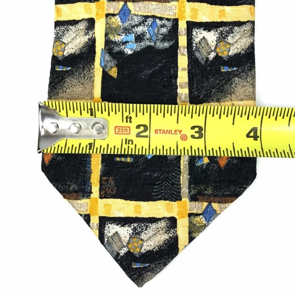 Ermenegildo Zegna Vintage Abstract Plaid 100% Silk Elegant Fine Necktie ITALY